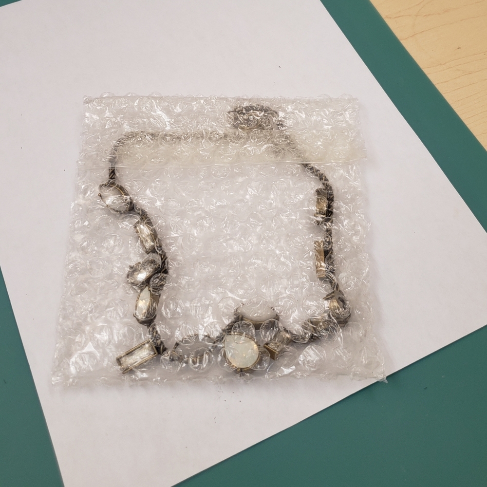 Silpada Vintage KR Collection crystal antique brass Swarovski moonstone necklace - Picture 10 of 10